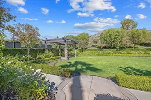 24137 Tango Dr, Valencia, CA 91354 - Photo 45