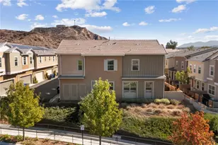26425 Choral Ln, Saugus, CA 91350 - Photo 29