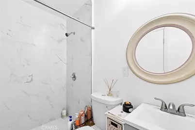 15219 Willard, Van Nuys, CA 91402 - Photo 31
