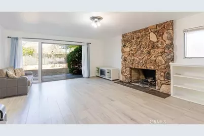 310 Susan Court, Palmdale, CA 93551 - Photo 3