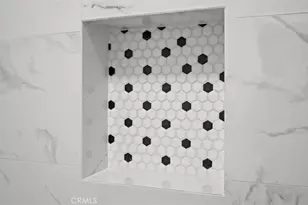 18530 Hatteras St, Tarzana, CA 91356 - Photo 9