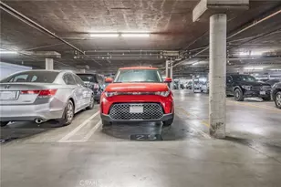 22038 Vanowen St, Woodland Hills, CA 91303 - Photo 31