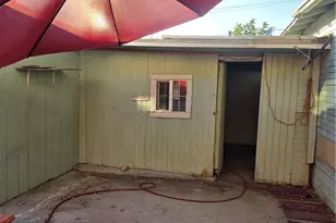 3928 La Crescenta Ave, Glendale, CA 91020 - Photo 35