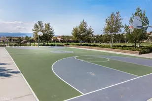 28771 Calle De La Paz, Valencia, CA 91354 - Photo 35