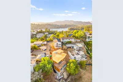 2252 Edendale, Los Angeles, CA 90039 - Photo 33