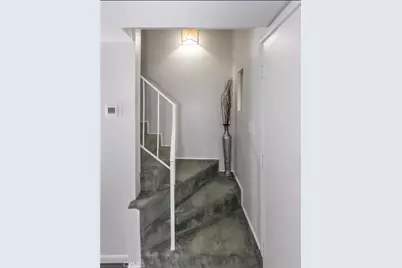 43627 Stanridge, Lancaster, CA 93535 - Photo 11