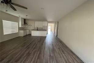 308 Acacia, Bakersfield, CA 93305 - Photo 3