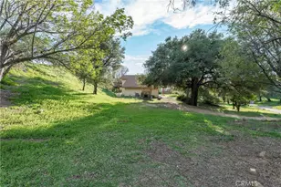 7254 Studio Rd, Canoga Park, CA 91304 - Photo 41