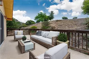 7254 Studio Rd, Canoga Park, CA 91304 - Photo 15