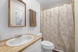 45415 16 28th, Lancaster, CA 93534 - Photo 3