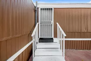 45415 16 28th, Lancaster, CA 93534 - Photo 21