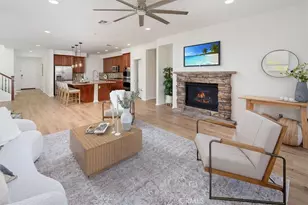 24509 Rosette Ln, Valencia, CA 91354 - Photo 17