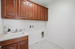24509 Rosette Ln, Valencia, CA 91354 - Photo 43