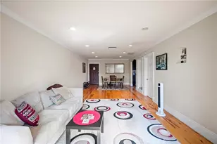 14934 Dickens, Sherman Oaks, CA 91403 - Photo 3