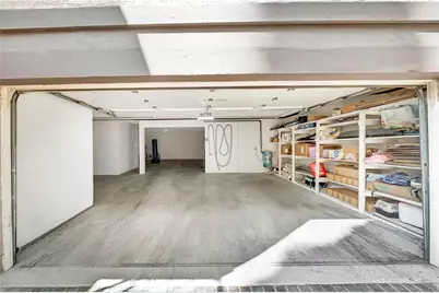 24420 Victory #5, Woodland Hills, CA 91367 - Photo 33