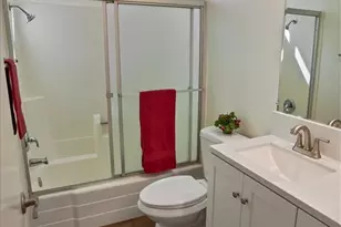 19380 Anzel Cir, Newhall, CA 91321 - Photo 13