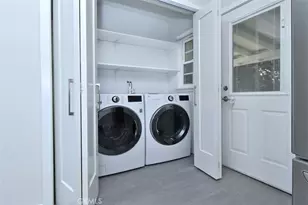 3753 Berry Dr, Studio City, CA 91604 - Photo 17