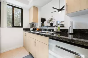 7826 Topanga Canyon Blvd, Canoga Park, CA 91304 - Photo 9