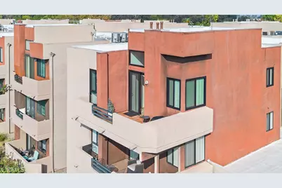 7826 Topanga Canyon Boulevard #301, Canoga Park, CA 91304 - Photo 33