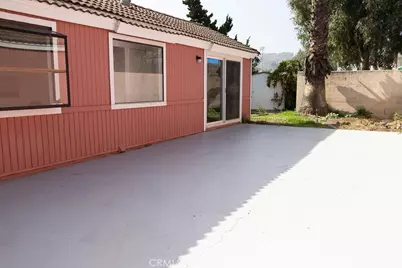 1887 Club Drive, Pomona, CA 91768 - Photo 17