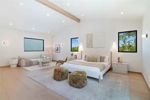 22616 Hatteras St, Woodland Hills, CA 91367 - Photo 11