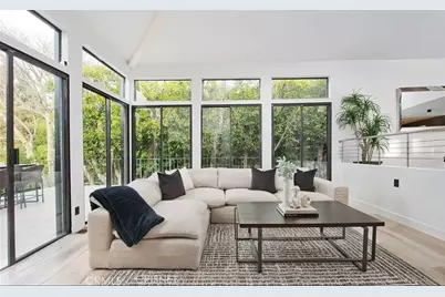 2650 Lisco Pl, Los Angeles, CA 90046 - Photo 3