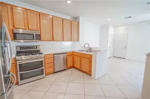 25405 Silver Crest Ct, Saugus, CA 91350 - Photo 13