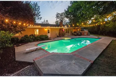 15877 Warm Springs Drive, Canyon Country, CA 91387 - Photo 25