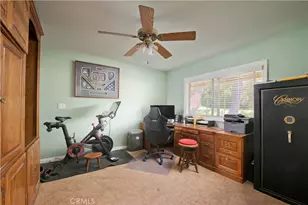 15877 Warm Springs Dr, Canyon Country, CA 91387 - Photo 17