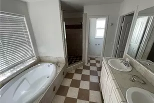 8354 White Rd, Phelan, CA 92371 - Photo 9