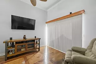 27617 Nugget, Canyon Country, CA 91387 - Photo 5