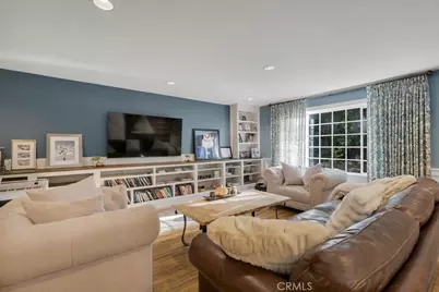 4267 Canoga Avenue, Woodland Hills, CA 91364 - Photo 9