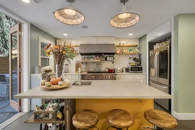 4267 Canoga Avenue, Woodland Hills, CA 91364 - Photo 17