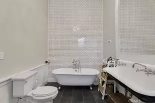 4267 Canoga Ave, Woodland Hills, CA 91364 - Photo 29