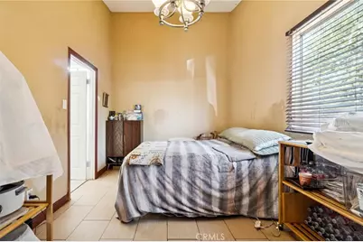 10959 Memory Park Avenue, Mission Hills (San Fernando), CA 91345 - Photo 17