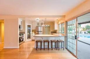 23132 Posada, Valencia, CA 91354 - Photo 13