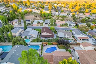 23132 Posada, Valencia, CA 91354 - Photo 61