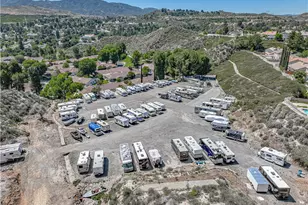 19433 Oak Crossing Rd, Newhall, CA 91321 - Photo 51