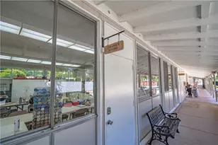 19433 Oak Crossing Rd, Newhall, CA 91321 - Photo 45