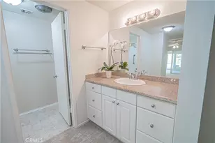 19433 Oak Crossing Rd, Newhall, CA 91321 - Photo 21