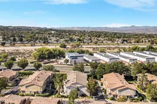 22754 Little Fall Ct, Saugus, CA 91350 - Photo 27