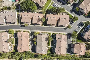 22754 Little Fall Ct, Saugus, CA 91350 - Photo 23