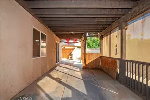 43635 Castle Cir, Lancaster, CA 93535 - Photo 33