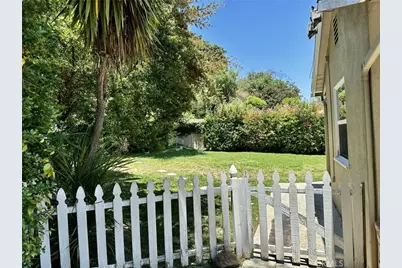 3751 Stone Canyon Avenue, Sherman Oaks, CA 91403 - Photo 17