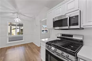 19152 Ave Of The Oaks, Newhall, CA 91321 - Photo 15