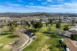 19152 Ave Of The Oaks, Newhall, CA 91321 - Photo 51