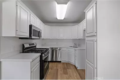 19152 Avenue Of The Oaks #B, Newhall, CA 91321 - Photo 13