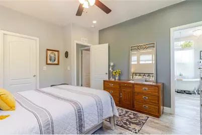 11 Oxford Way, Northridge, CA 91324 - Photo 19