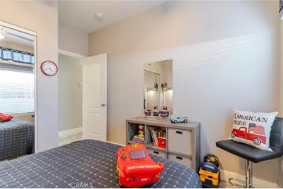 11 Oxford Way, Northridge, CA 91324 - Photo 17