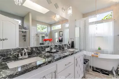 11 Oxford Way, Northridge, CA 91324 - Photo 21